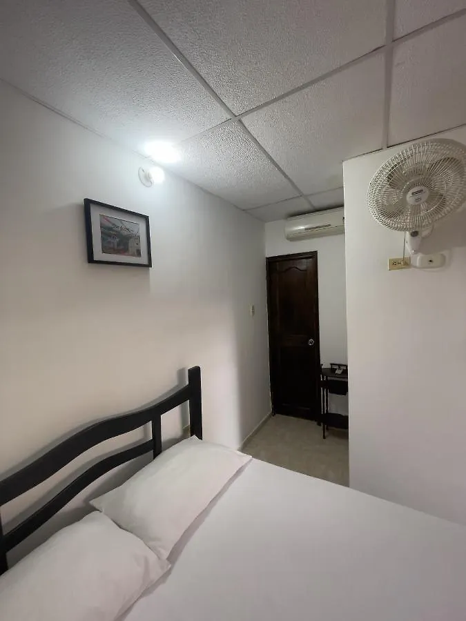 Hostal Atitlan Santa Marta  Colombia